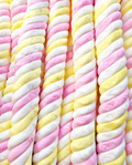 Guimauves torsadées à la fraise